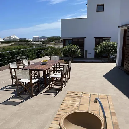 D'es Bot Villa Cala Morell